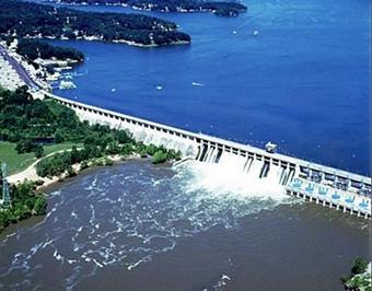 Aerial photo of Bagnell Dam